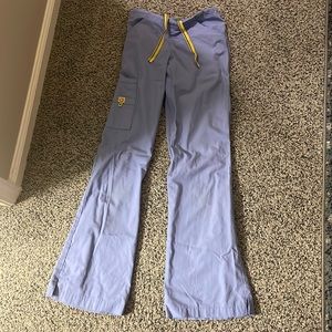 Wonder wink scrub pants